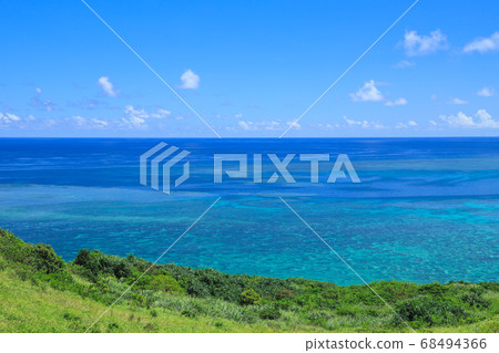 A superb view of Hirakubosaki, an image of a tropical country Ishigakijima 68494366