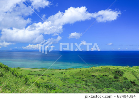 A superb view of Hirakubosaki, an image of a tropical country Ishigakijima 68494384