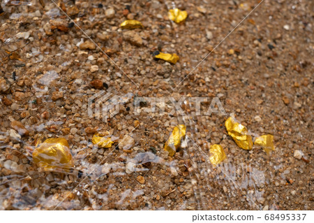 Pure gold nugget ore found in mine with natural underwater sources Pure gold nugget ore found in mine with natural underwater sources 68495337