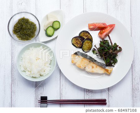 Sawara set meal 68497108