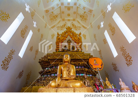 Wat Song Yot,A beautiful old temple in the middle of the valley in Mae Chaem District, Chiang Mai Province. Northern Thailand Wat Song Yot,A beautiful old temple in the middle of the valley in Mae Chaem District, Chiang Mai Province. Northern Thailand 68501328