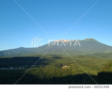 Taken from Shinshu, the summer landscape of Mt. 68501496