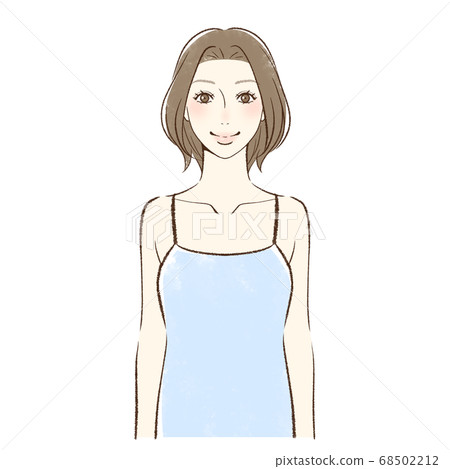 Woman smiling and looking to the front 68502212
