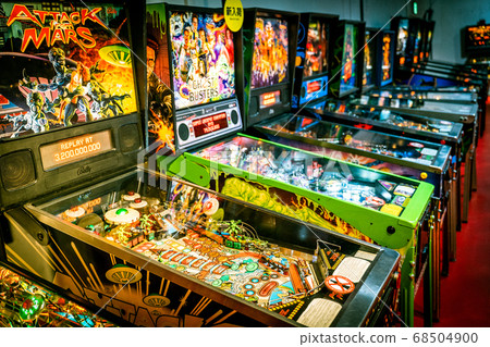 Pinball machine Pinball machine 68504900