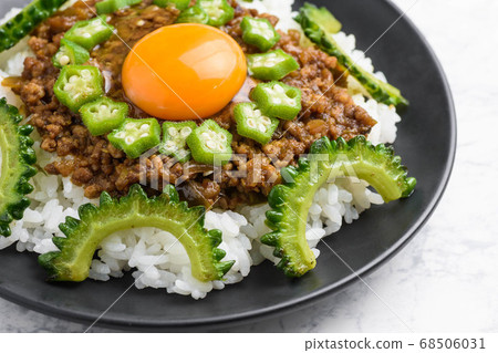 夏天的味道苦瓜咖哩 夏天的味道苦瓜咖哩 68506031