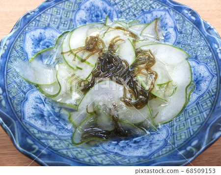 醋黃瓜和mozuku 68509153