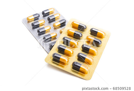 blister of pills isolated blister of pills isolated 68509528