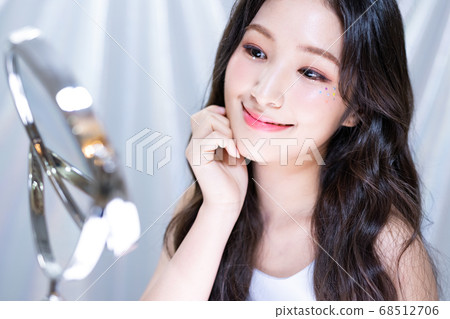 Female colorful 68512706