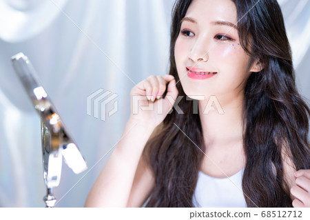 Female colorful 68512712