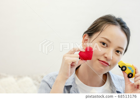 Young woman complaining about road safety Young woman complaining about road safety 68513176