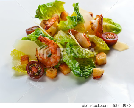 Caesar salad Caesar salad 68513980