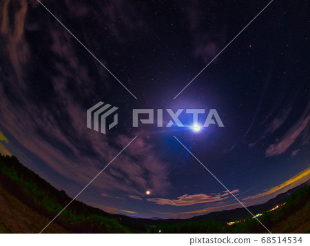 Moonlit night in summer 68514534