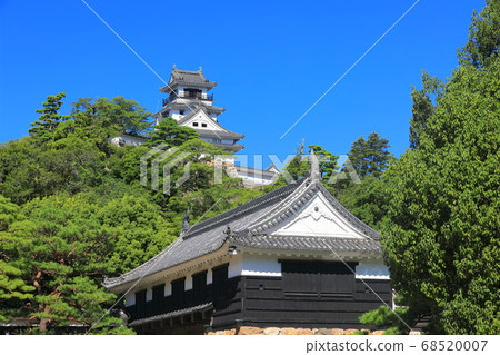 [高知縣]高知城塔和大手門 68520007