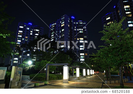 Non-wild, apartment Non-wild, apartment 68520188