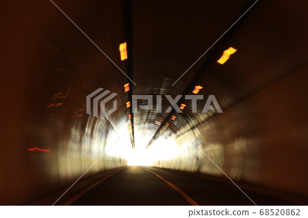 金成隧道 68520862