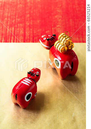 牛2021年，無瘟疫的紅色beko 68525214