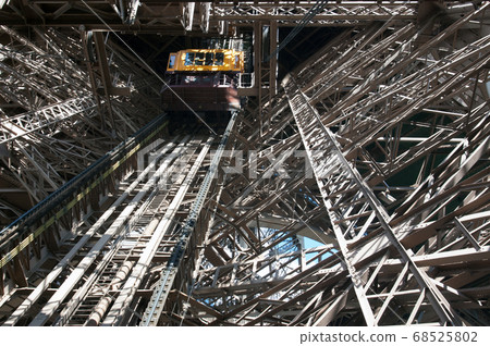 Eiffel Tower Elevator, Paris, France 68525802