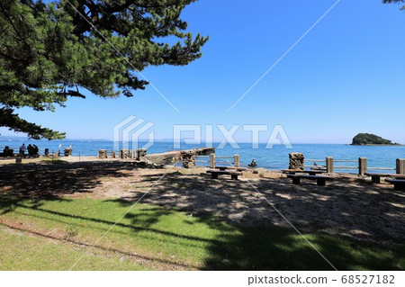 Tomogashima 68527182