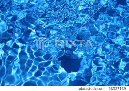 Ripples on the surface of the pool Ripples on the surface of the pool 68527189