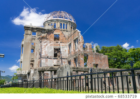 盂蘭盆節期間的原子彈圓頂（攝於8月14日），廣島縣廣島市 68533719