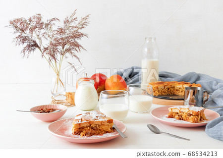 bread and butter pudding with apples and raisins bread and butter pudding with apples and raisins 68534213