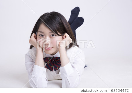 女孩高中生臉頰 女孩高中生臉頰 68534472