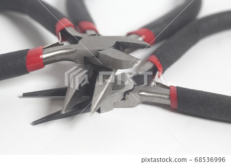 Jewelry pliers tool 68536996