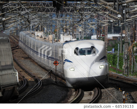 Shinkansen N700S J2 formation at Maibara station 68539133