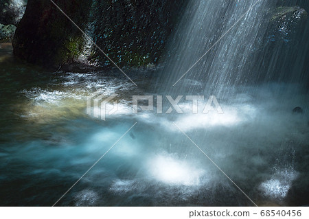 Matchmaking waterfall of Mt. Ashigara 68540456