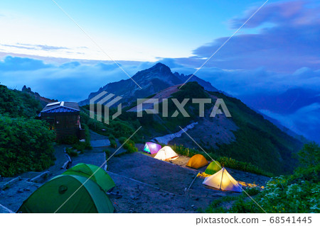 北阿爾卑斯山風景故事（中保溫泉-燕-大瀨-大瀨-大淀） 68541445