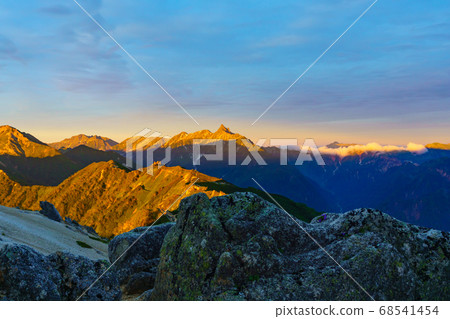 Northern Alps landscape story (Nakabo Onsen-Tsubame-dake-Otate-dake) 68541454