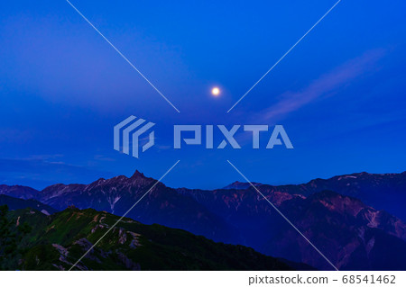 Northern Alps landscape story (Nakabo Onsen-Tsubame-dake-Otate-dake) 68541462