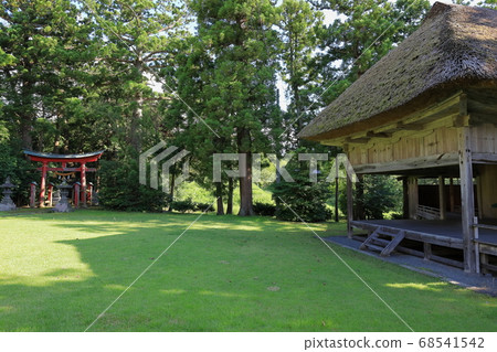The Noh stage of Ozen Shrine, Sadogashima The Noh stage of Ozen Shrine, Sadogashima 68541542