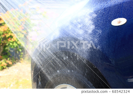 夏日洗車,閃閃發光 夏日洗車,閃閃發光 68542324