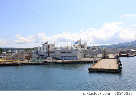 佐渡島與良津港輪渡碼頭 佐渡島與良津港輪渡碼頭 68543855