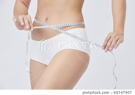 女模特減肥飲食概念材料 68547407