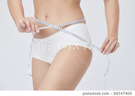 女模特減肥飲食概念材料 68547408