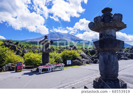 燈籠和Onioshidashien 68553919