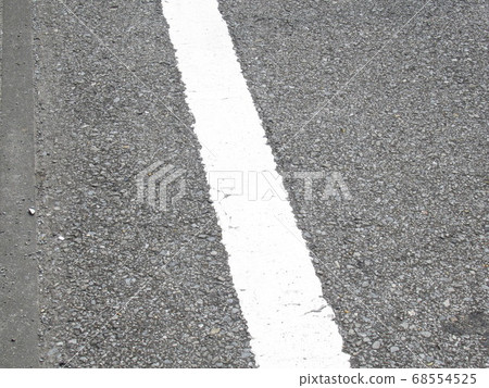 白線在路上 68554525