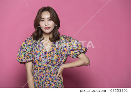 Beauty,pink,woman Beauty,pink,woman 68555501