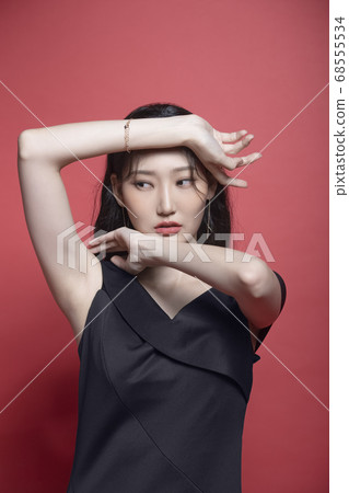 Beauty,red,woman 68555534