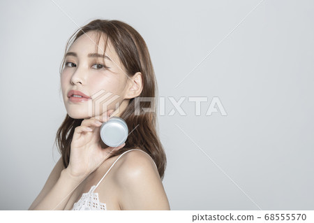 Beauty,woman,white Beauty,woman,white 68555570