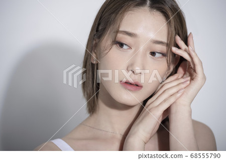 Beauty,woman,white 68555790