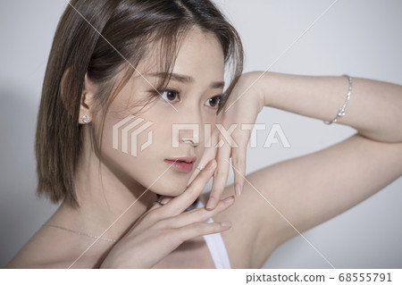 Beauty,woman,white 68555791