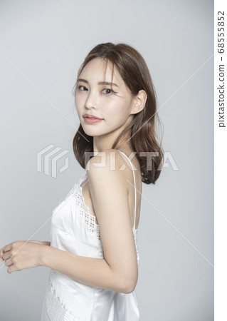 Beauty,woman,white 68555852