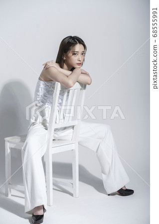 Beauty,woman,white Beauty,woman,white 68555991
