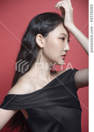 Beauty,red,woman 68556060