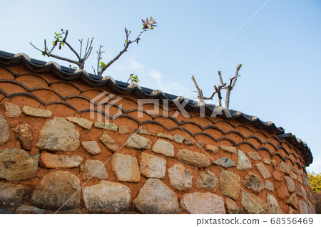 Traditional stone walls of a Korean temple Traditional stone walls of a Korean temple 68556469