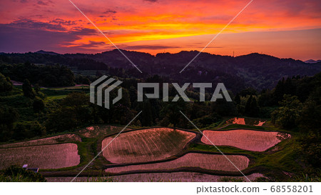 Evening view of Gimei, Tanada, Echigo-Tokamachi 68558201