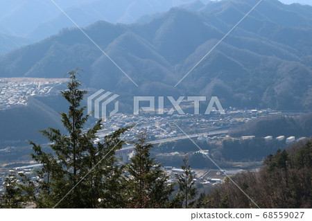 The area seen from Mt. Hyakuzo in Otsuki City The area seen from Mt. Hyakuzo in Otsuki City 68559027